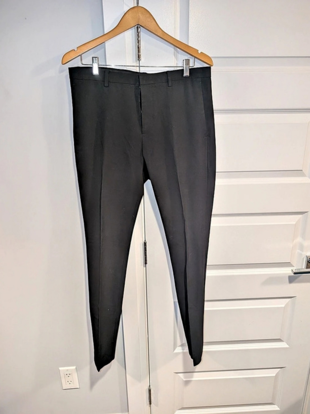 H&M Super Skinny Fit Dress Pants in Black Waist 34